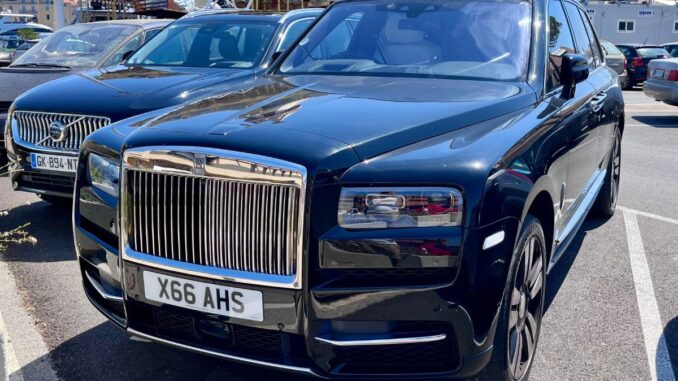 Rolls-Royce Cullinan, Voiture SUV Luxe | Photos, Car Spotting